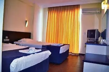 Отель Kemalhan Beach 4*